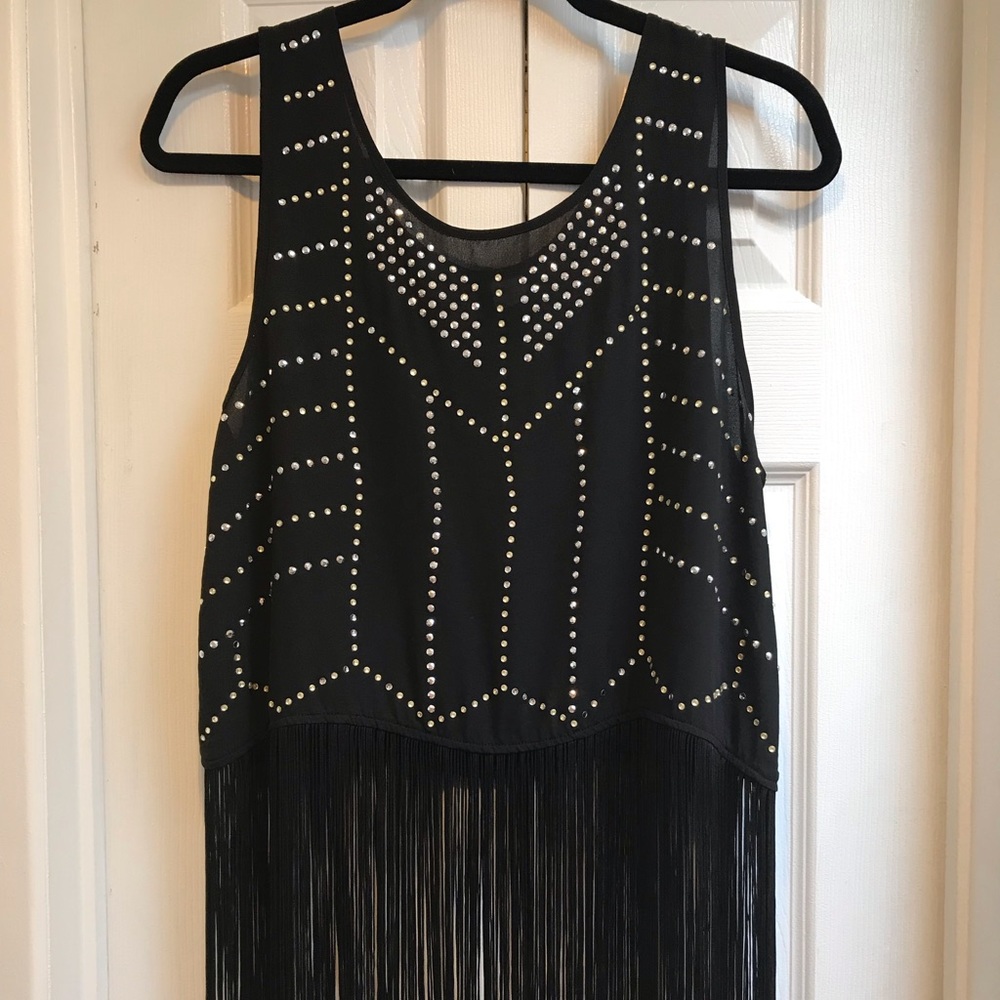 Flowy tank